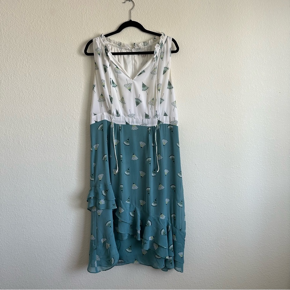 New York & Company Green Sleeveless V-Neck Sundress